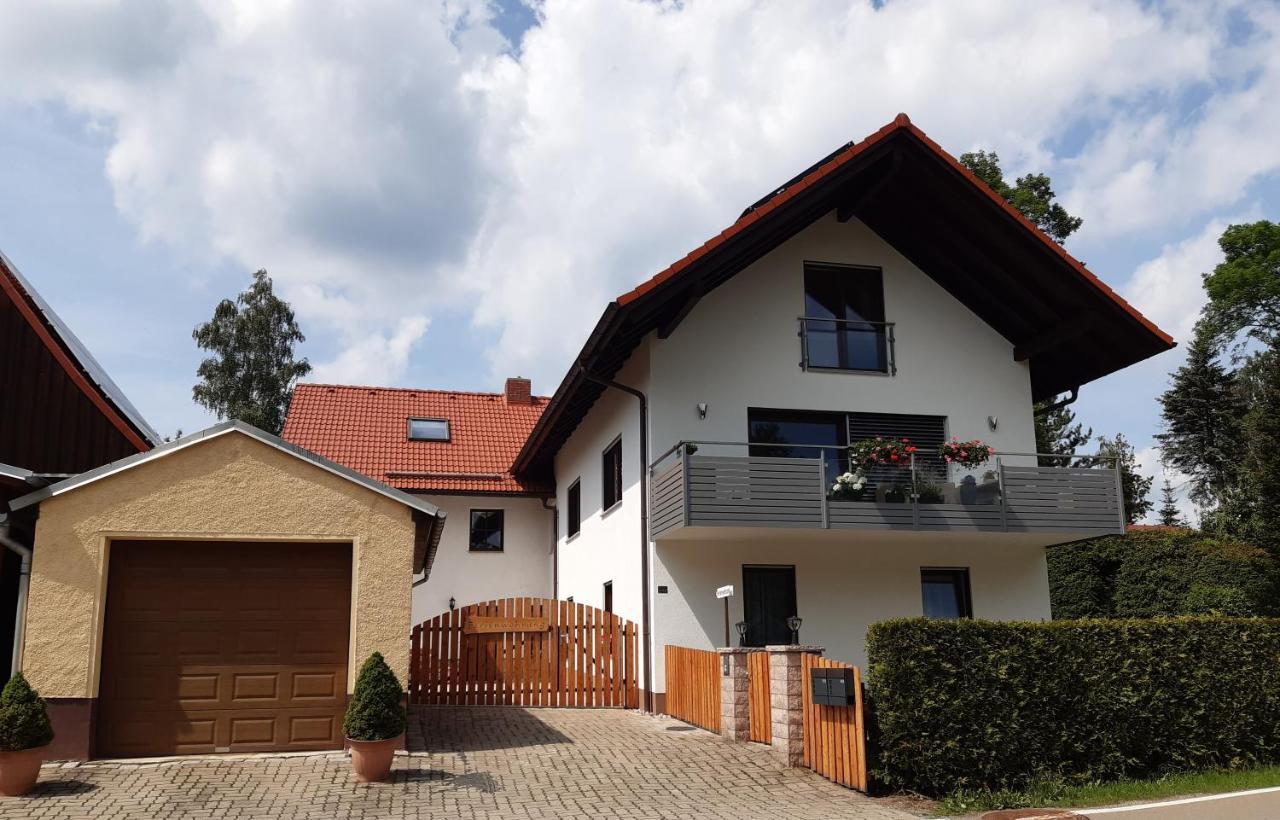 Ferienwohnung Reissmann Heinsdorfergrund Ngoại thất bức ảnh